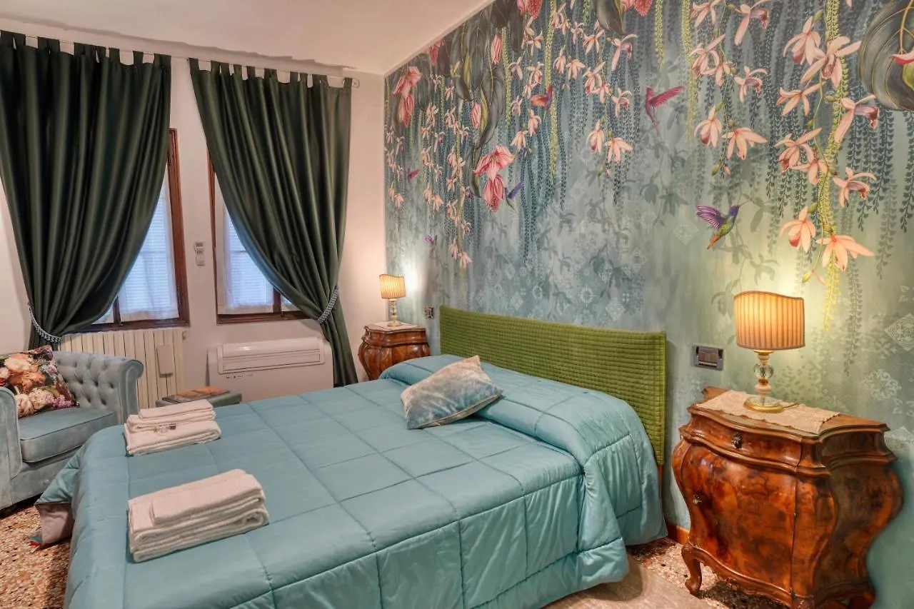 Biennale Venice Charme Apartment 0*,  Italien